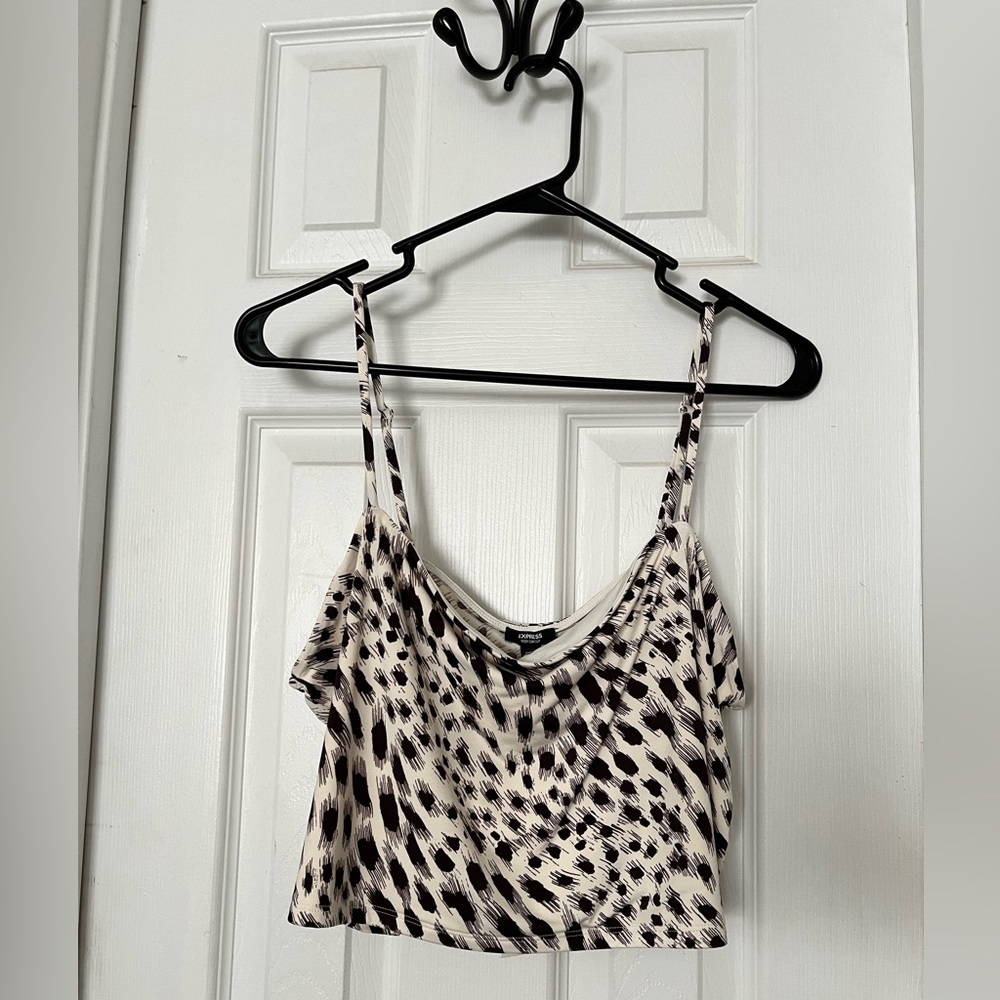 (2) Body Contour Collection Tops